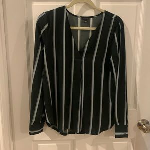 Ann Taylor long sleeve v-neck blouse. Sz small. Navy, light blue vertical stripe